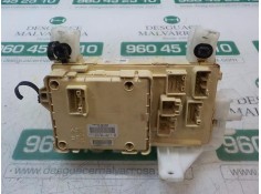 Recambio de caja reles / fusibles para toyota corolla verso (r1) 2.2 turbodiesel cat referencia OEM IAM    2
