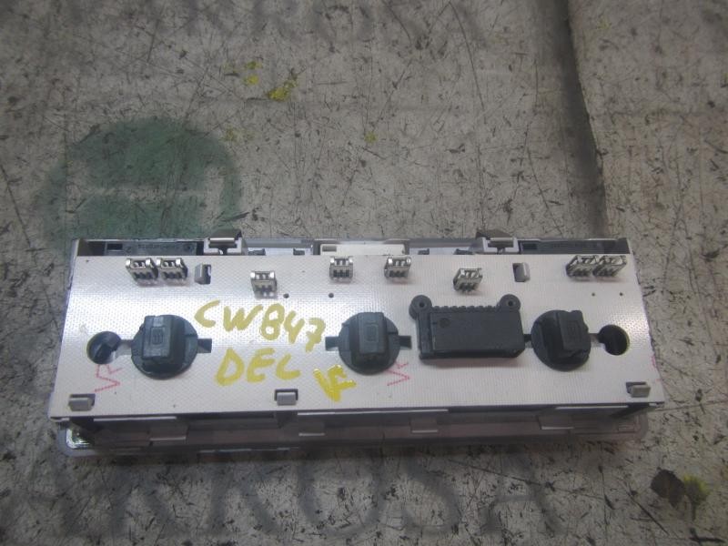 Recambio de piloto interior para bmw serie 5 berlina (e60) 525d referencia OEM IAM 63316962058  