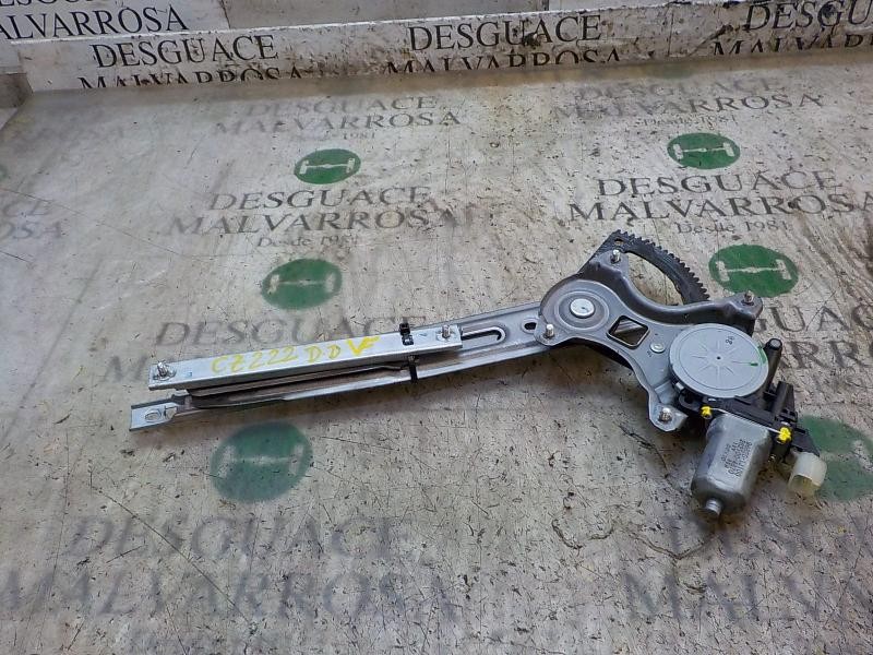 Recambio de elevalunas delantero derecho para hyundai i20 1.2 cat referencia OEM IAM 824041J010  