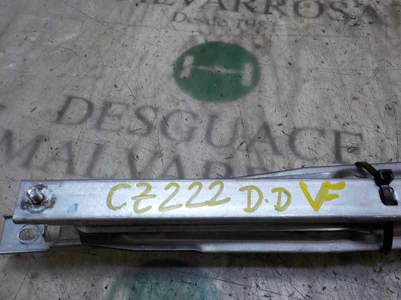 Recambio de elevalunas delantero derecho para hyundai i20 1.2 cat referencia OEM IAM 824041J010  