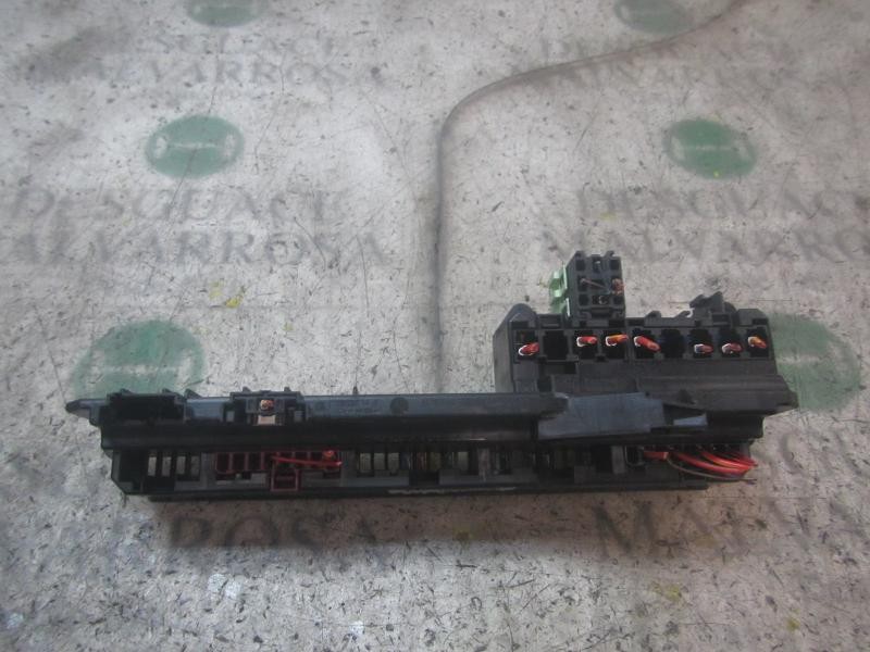 Recambio de caja reles / fusibles para bmw serie 5 berlina (e60) 525d referencia OEM IAM 61146932452 6114695733001 
