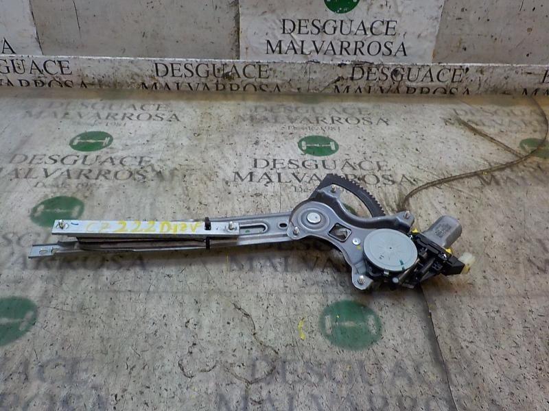 Recambio de elevalunas delantero izquierdo para hyundai i20 1.2 cat referencia OEM IAM 824031J010  