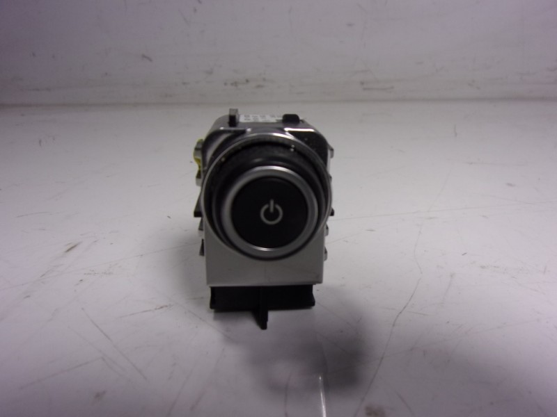 Recambio de modulo electronico para land rover new discovery l462 3.0 d referencia OEM IAM LR130641 L88218X10AB 