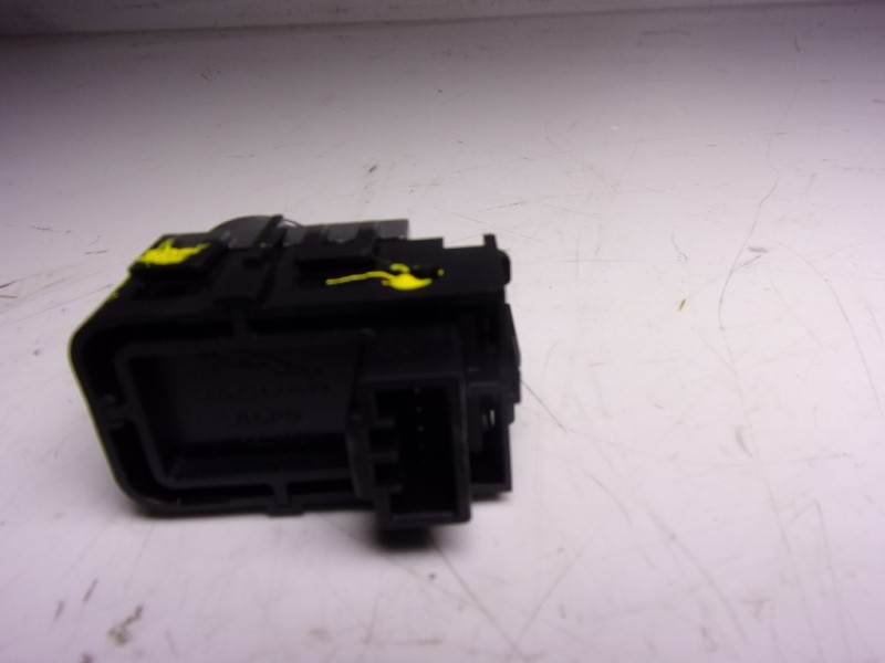 Recambio de modulo electronico para land rover new discovery l462 3.0 d referencia OEM IAM LR130641 L88218X10AB 