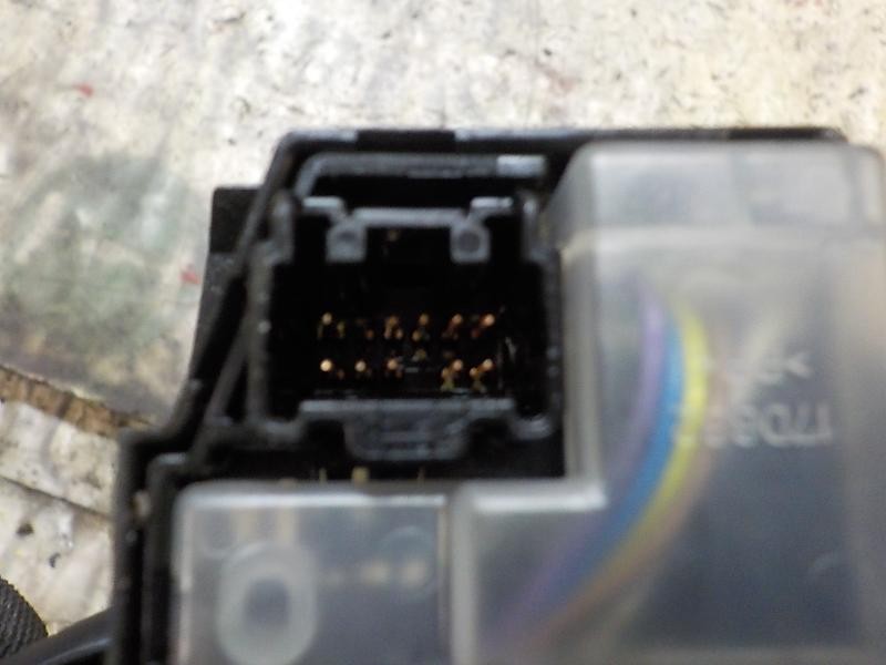 Recambio de mando luces para mazda 3 lim. (bl) 2.2 turbodiesel cat referencia OEM IAM BCW766122  