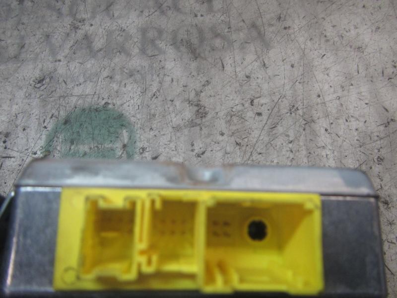 Recambio de modulo electronico para bmw serie 5 berlina (e60) 525d referencia OEM IAM 61359110846 6135695776001 75789012