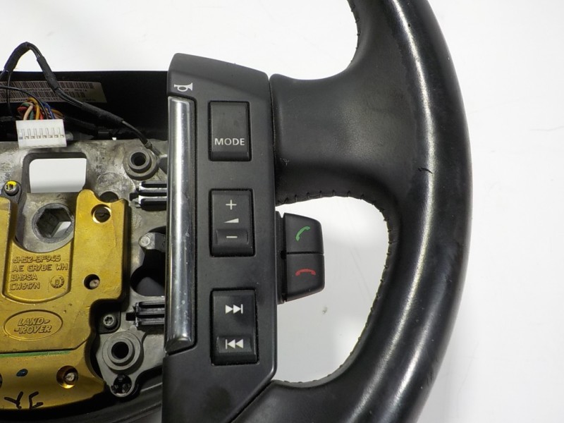 Recambio de volante para land rover freelander (lr2) 2.2 td4 cat referencia OEM IAM LR015338 BH523600FA8PVJ 