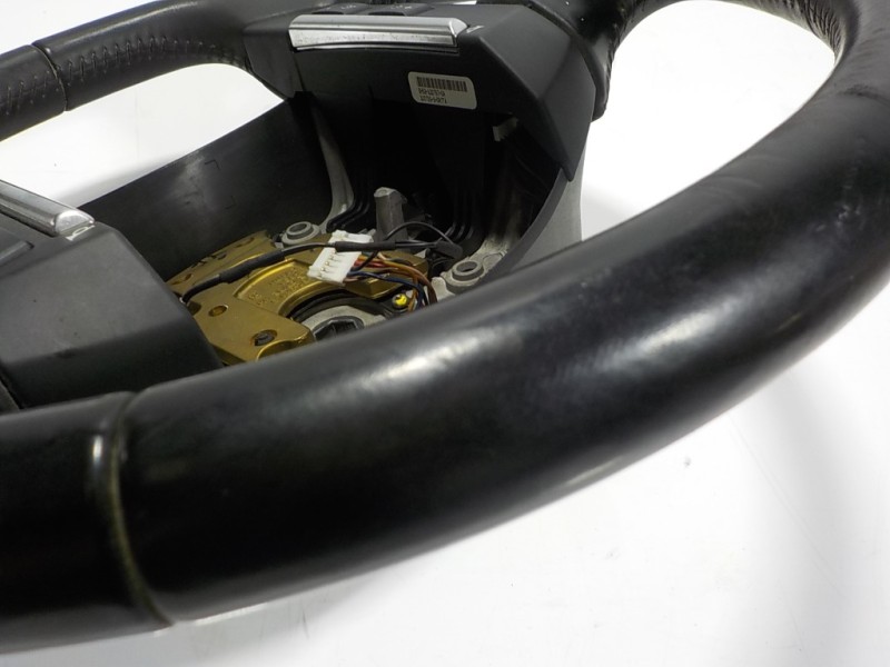 Recambio de volante para land rover freelander (lr2) 2.2 td4 cat referencia OEM IAM LR015338 BH523600FA8PVJ 