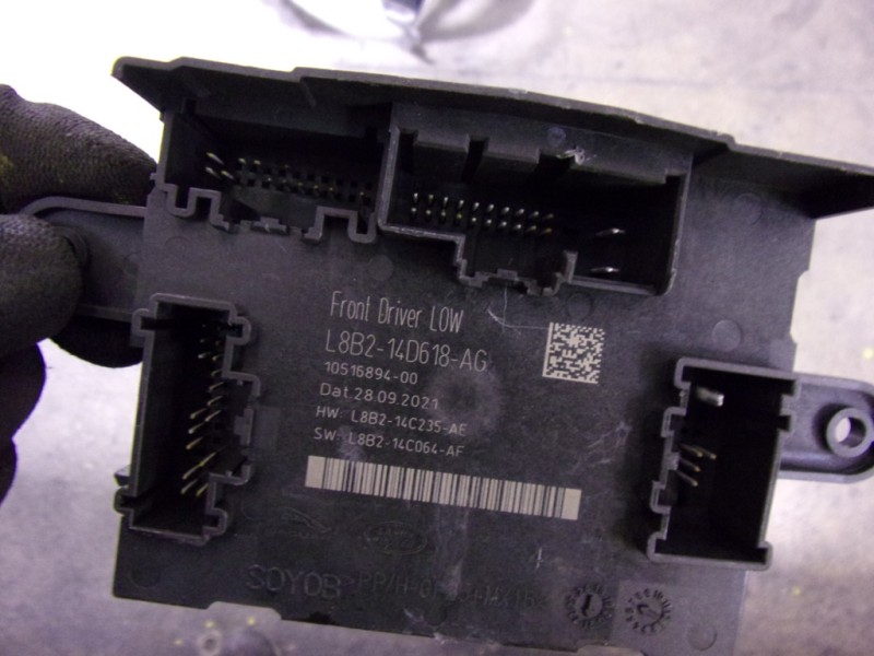 Recambio de modulo electronico para land rover new discovery l462 3.0 d referencia OEM IAM LR170984 L8B214D618AG 