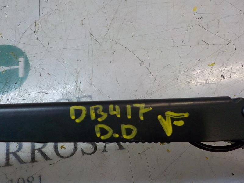 Recambio de brazo limpia delantero derecho para volkswagen golf v berlina (1k1) 1.9 tdi referencia OEM IAM   