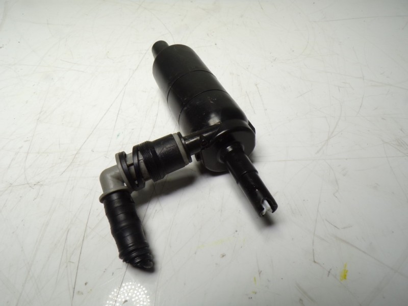 Recambio de bomba limpia para bmw serie 2 coupe (f22) 2.0 turbodiesel referencia OEM IAM 67637217792 721779202 