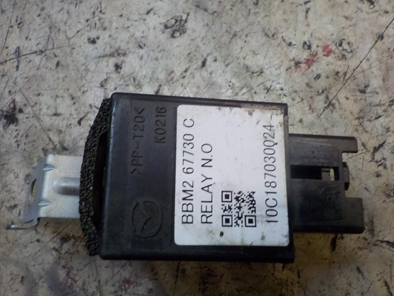 Recambio de modulo electronico para mazda 3 lim. (bl) 2.2 turbodiesel cat referencia OEM IAM BBM267730C BBM267730C 