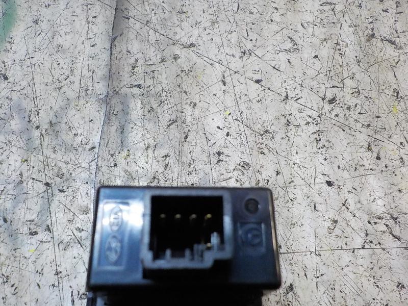 Recambio de modulo electronico para hyundai i20 1.2 cat referencia OEM IAM 933701J1009P 937001J150 