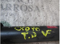 Recambio de amortiguador trasero derecho para nissan primastar (x83) combi 6 asientos batalla 2,78t referencia OEM IAM    2