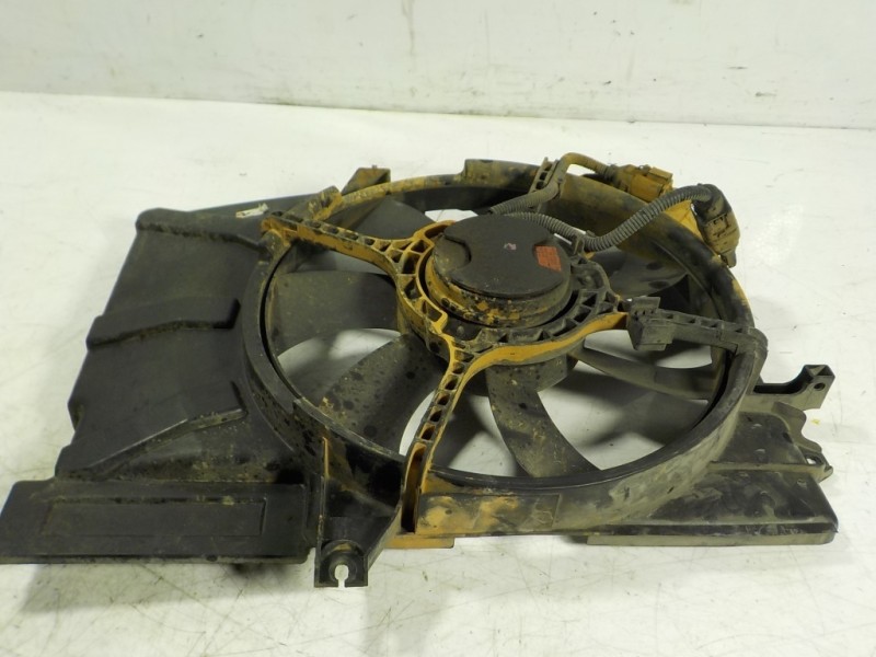 Recambio de electroventilador para hyundai getz (tb) 1.1 12v cat referencia OEM IAM   