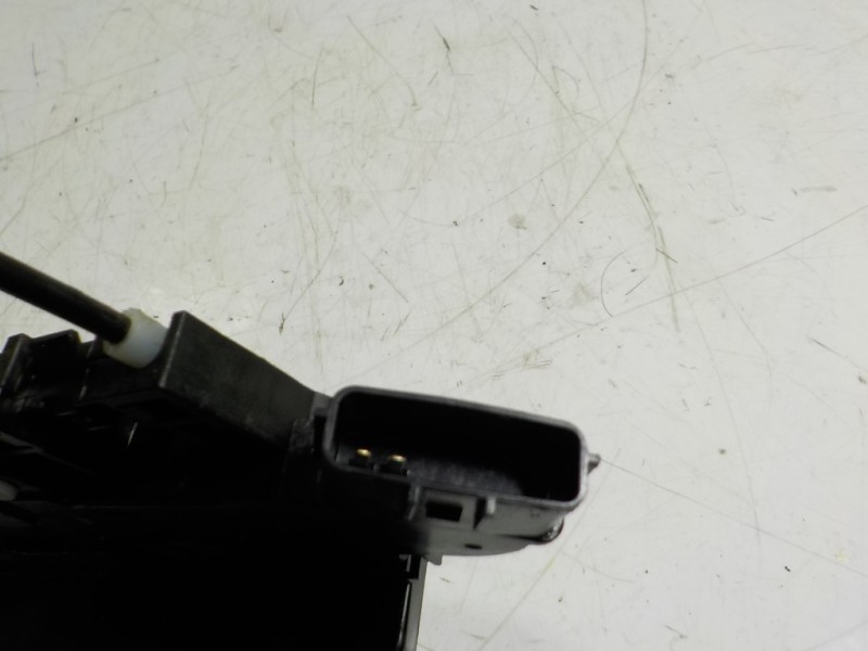 Recambio de cerradura puerta delantera derecha para nissan micra (k13) 1.2 cat referencia OEM IAM 805001HD0B  