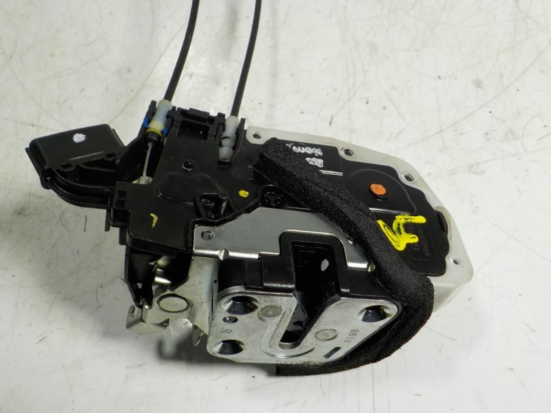 Recambio de cerradura puerta trasera derecha para nissan micra (k13) 1.2 cat referencia OEM IAM 825001HD0C  