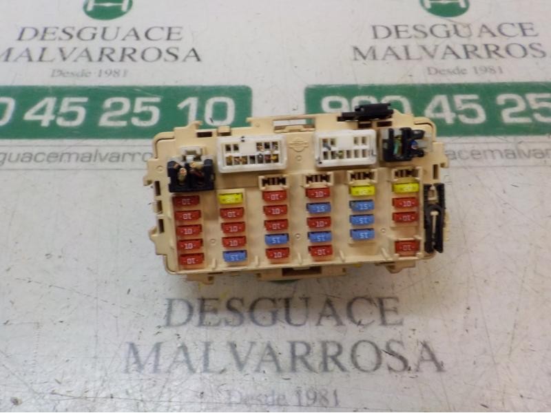 Recambio de caja reles / fusibles para nissan x-trail (t30) le referencia OEM IAM 24350EQ300  