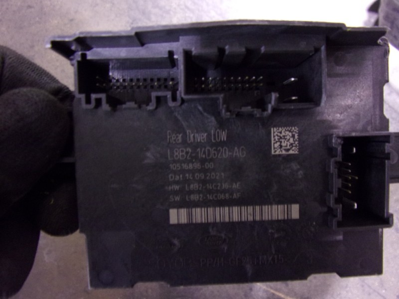 Recambio de modulo electronico para land rover new discovery l462 3.0 d referencia OEM IAM LR170986 L8B214D620AG 