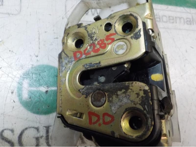 Recambio de cerradura puerta delantera derecha para nissan x-trail (t30) le referencia OEM IAM 805022Y910  