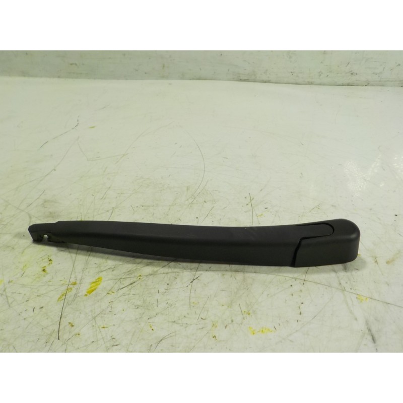 Recambio de brazo limpia trasero para ford fiesta (cb1) 1.4 tdci cat referencia OEM IAM   