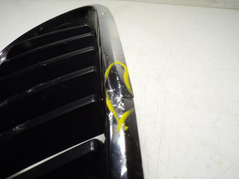 Recambio de rejilla para bmw serie 2 coupe (f22) 2.0 turbodiesel referencia OEM IAM 51137295524 7295522 