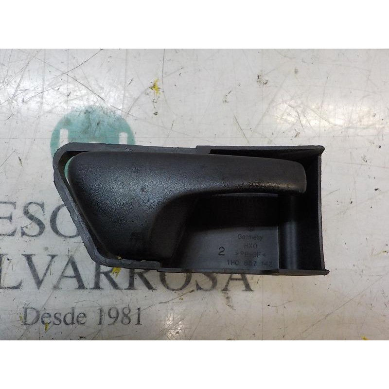 Recambio de maneta interior delantera derecha para volkswagen golf iii berlina (1h1) 2.0 16v referencia OEM IAM   