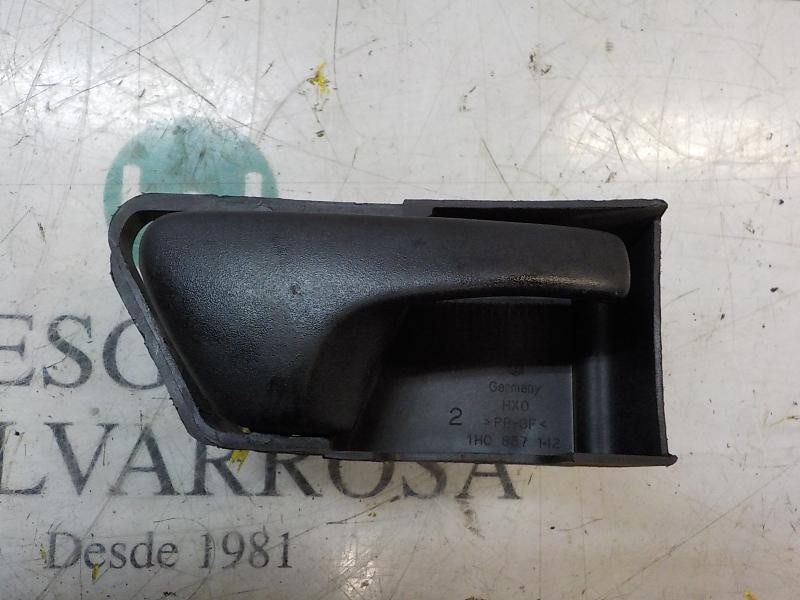 Recambio de maneta interior delantera derecha para volkswagen golf iii berlina (1h1) 2.0 16v referencia OEM IAM   