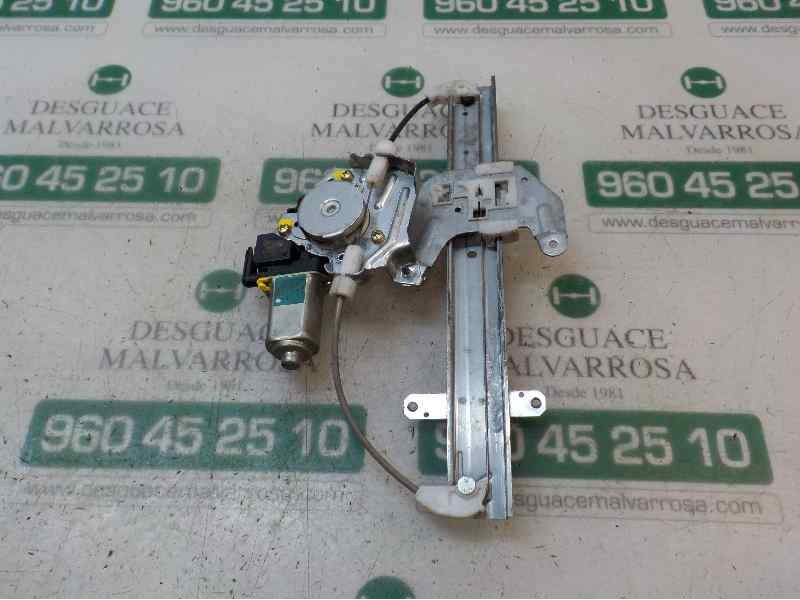 Recambio de elevalunas trasero derecho para nissan x-trail (t30) le referencia OEM IAM 827208H300  