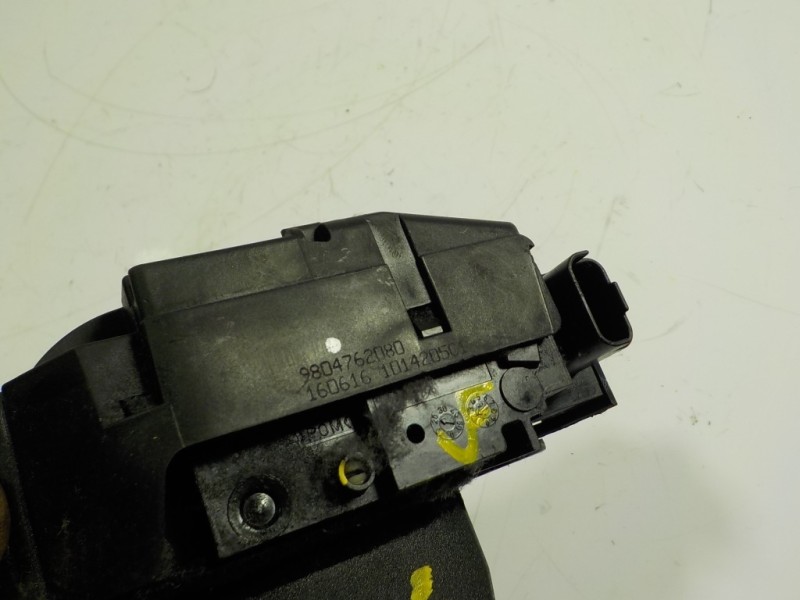 Recambio de cerradura maletero / porton para citroën c4 cactus 1.6 blue-hdi fap referencia OEM IAM 9804762080 9804762080 