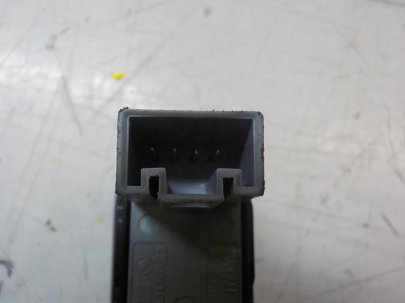 Recambio de mando elevalunas trasero izquierdo para volkswagen golf vi (5k1) sport referencia OEM IAM  7L6959855B 