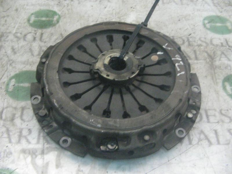 Recambio de kit embrague para renault safrane (b54) 3.0 v6 initiale referencia OEM IAM   