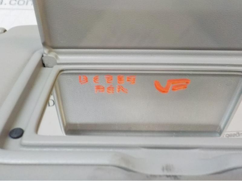 Recambio de parasol derecho para nissan x-trail (t30) le referencia OEM IAM 964008H920  