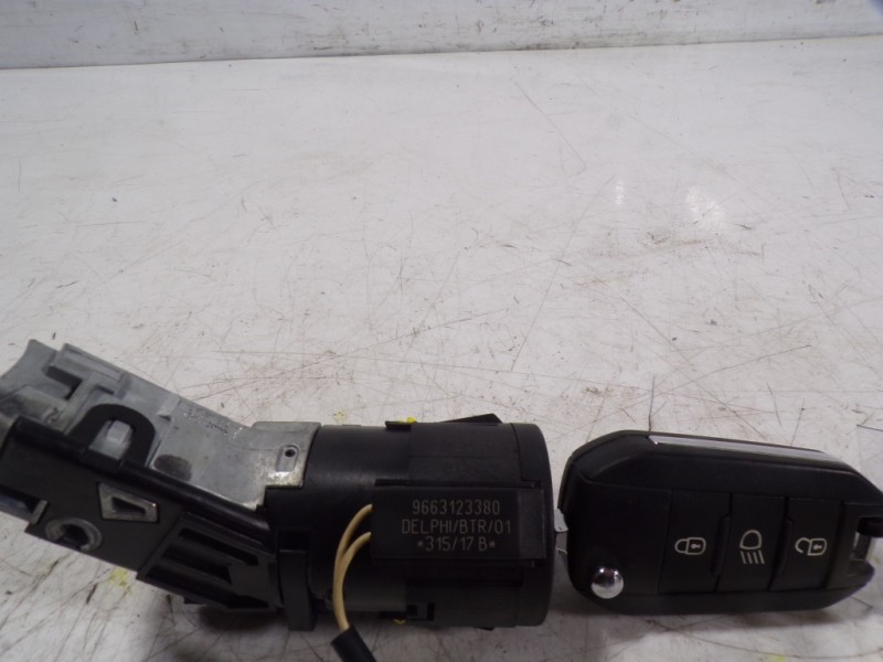 Recambio de antirrobo para peugeot 308 1.5 hdi referencia OEM IAM 1608682880 9663123380 