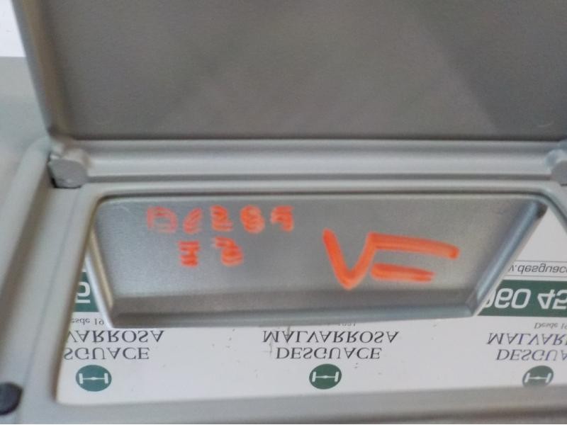 Recambio de parasol izquierdo para nissan x-trail (t30) le referencia OEM IAM 964018H900  