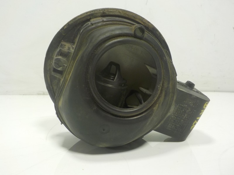 Recambio de tapa combustible para fiat punto (199) 1.3 16v jtd dpf cat referencia OEM IAM 735414374  