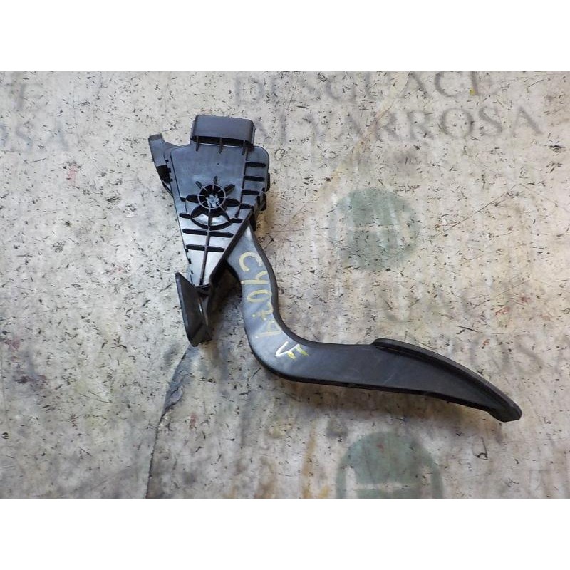 Recambio de potenciometro pedal para mazda 3 lim. (bl) 2.2 turbodiesel cat referencia OEM IAM CC3041600 03M100831A6 03M100831A6