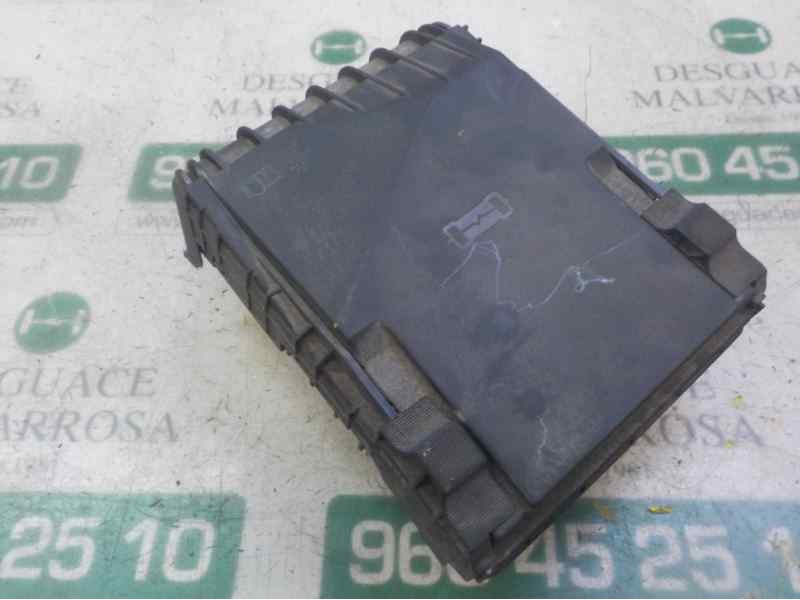 Recambio de caja reles / fusibles para volkswagen passat berlina (3c2) advance referencia OEM IAM 3C0937125A  