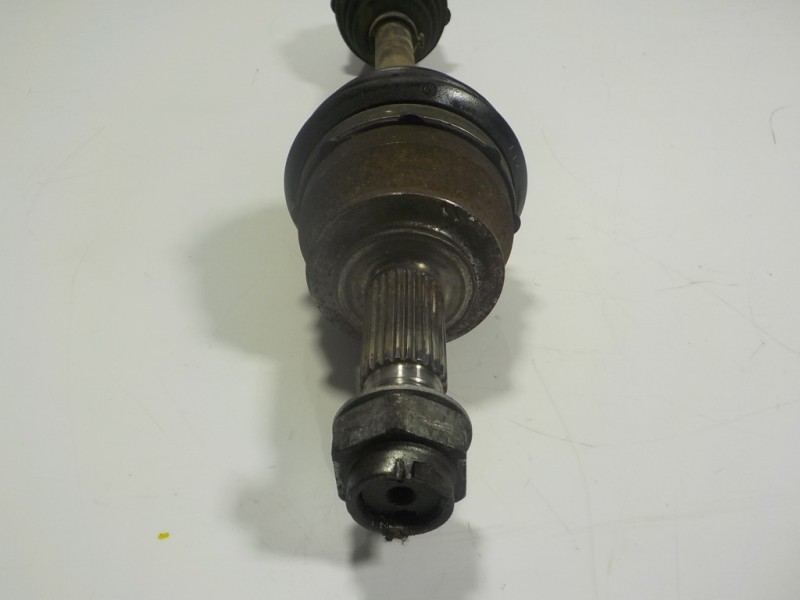 Recambio de transmision izquierda para fiat punto (199) 1.3 16v jtd dpf cat referencia OEM IAM 51808106  