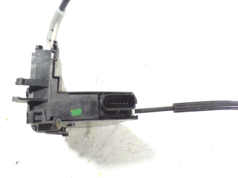 Recambio de cerradura puerta delantera derecha para peugeot 308 1.5 hdi referencia OEM IAM 9810309380 9810309380 