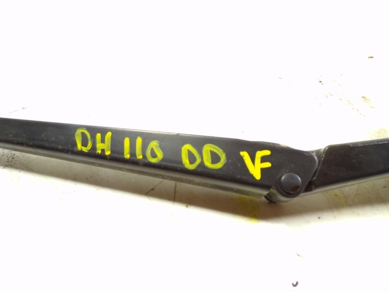 Recambio de brazo limpia delantero derecho para ford tourneo connect 1.5 tdci cat referencia OEM IAM 1916361  