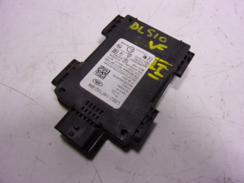 Recambio de modulo electronico para land rover new discovery l462 3.0 d referencia OEM IAM LR159593 L8B214F152BN 
