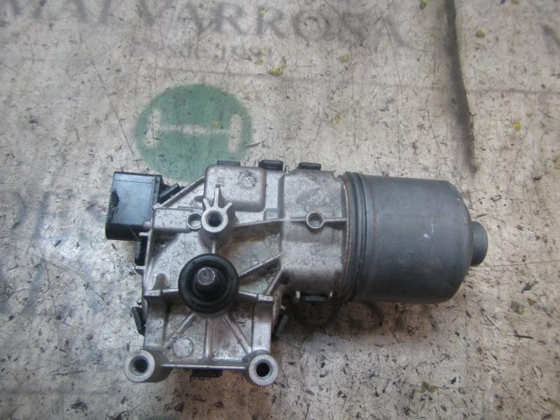 Recambio de motor limpia delantero para ford fiesta (cb1) titanium referencia OEM IAM   