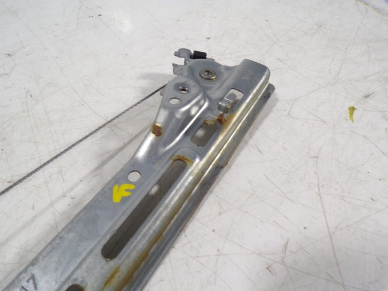 Recambio de elevalunas trasero derecho para peugeot 308 1.5 hdi referencia OEM IAM 9816273480 9816273980 