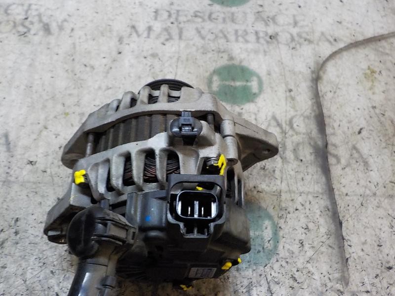 Recambio de alternador para hyundai i30 1.4 cat referencia OEM IAM 373002B101 2655447 2655447