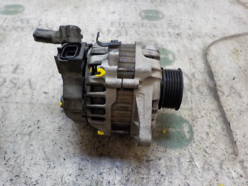 Recambio de alternador para hyundai i30 1.4 cat referencia OEM IAM 373002B101 2655447 2655447