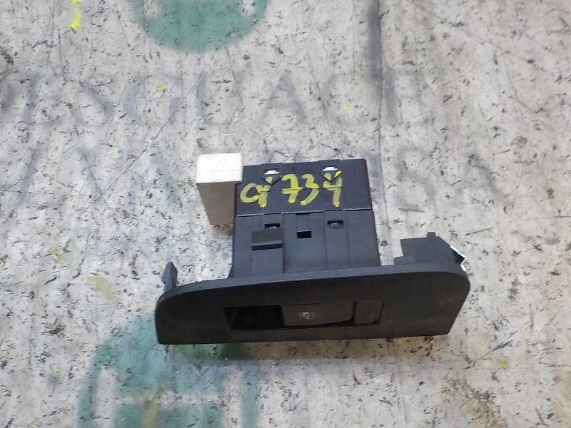 Recambio de mando elevalunas trasero izquierdo para chevrolet epica 2.0 diesel cat referencia OEM IAM 96645210  