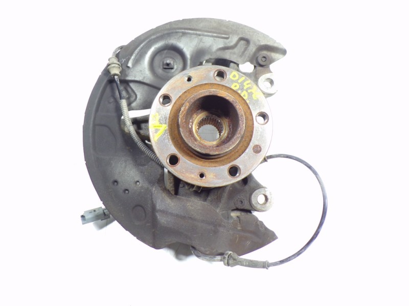 Recambio de mangueta delantera derecha para peugeot 308 1.5 hdi referencia OEM IAM 1610138080  