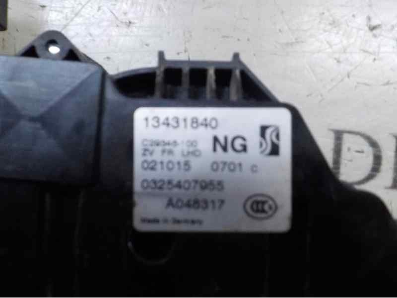 Recambio de cerradura puerta delantera derecha para opel corsa e 1.4 referencia OEM IAM   