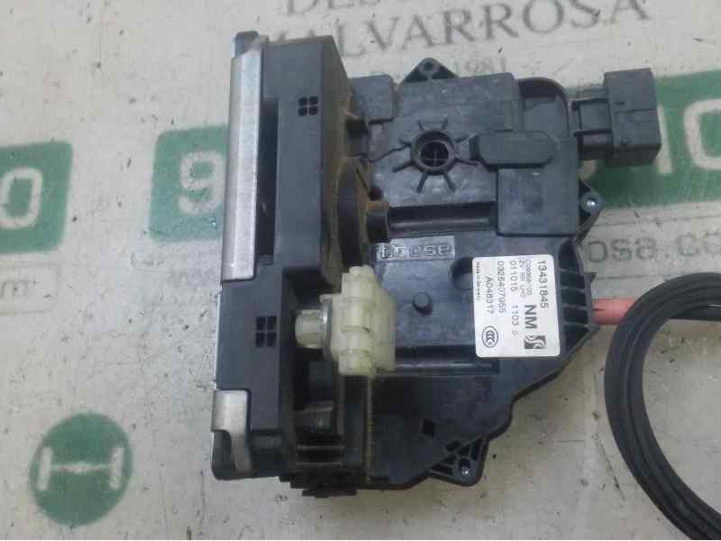 Recambio de cerradura puerta trasera derecha para opel corsa e 1.4 referencia OEM IAM   